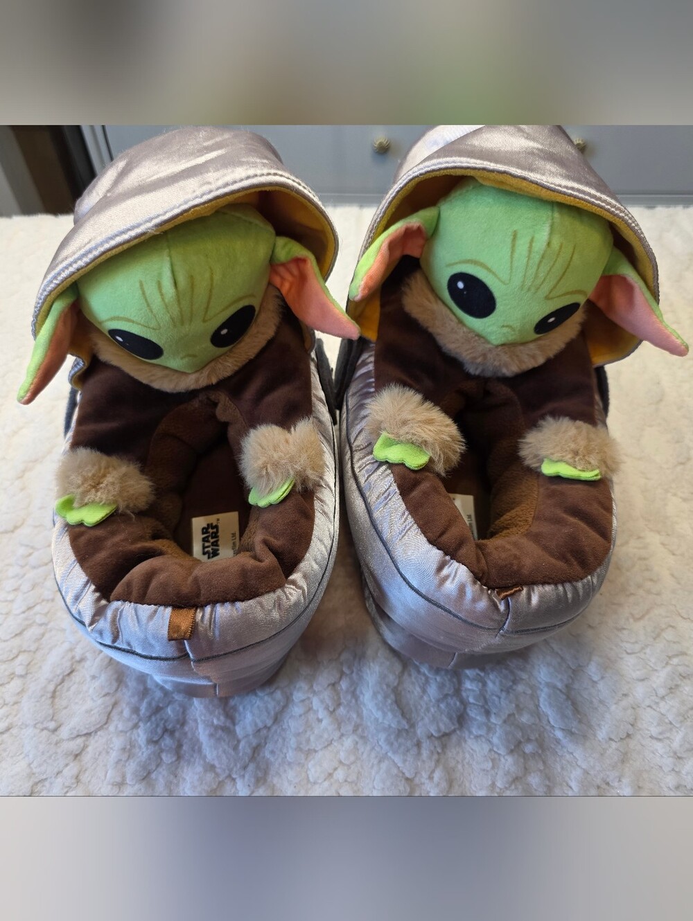 Gap Kids Star Wars Grogu Baby Yoda Mandalorian Slippers 5/6